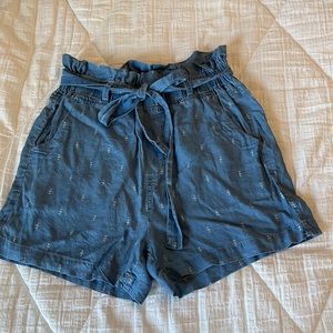 Francesca’s Paper bag Mom shorts
